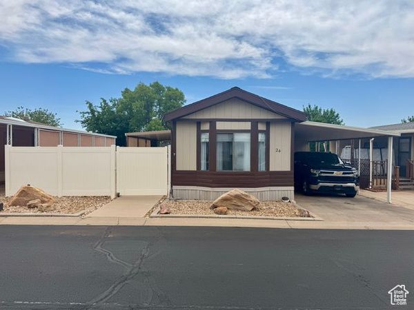 1360 N DIXIE DOWNS RD, Unit 24, St. George, UT 84770