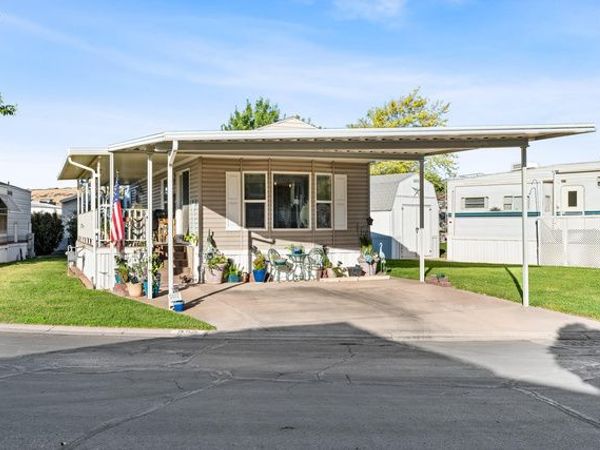 1160 E TELEGRAPH ST , Unit 220, Washington, UT 84780