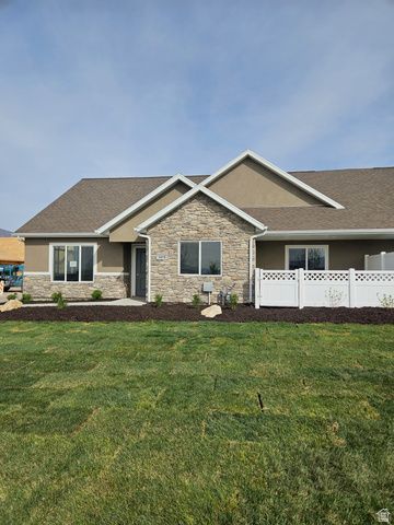 848 N 250 St E, Unit B, Tooele, UT 84074 Main Photo