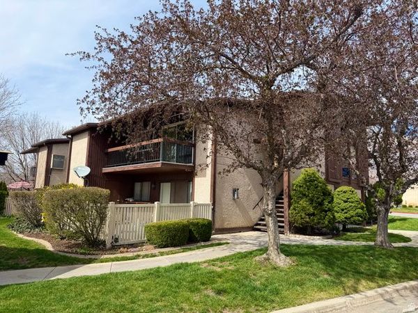 325 E 2550 N, Unit 23, North Ogden, UT 84414