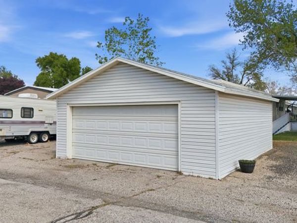 6424 S 840 W, Murray, UT 84123