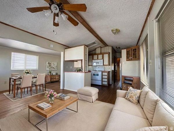 1150 W RED PKWY, Unit 66, Washington, UT 84780