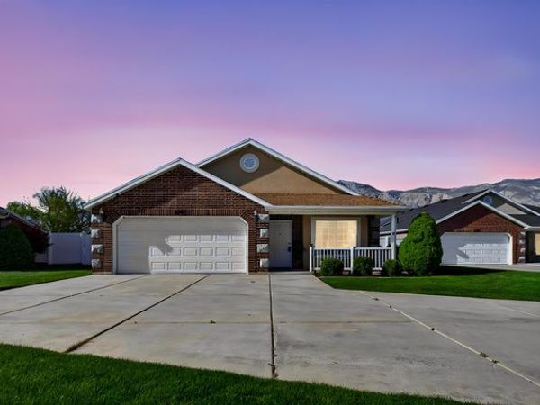 2465 N DORCHESTER AVE , Harrisville, UT 84414