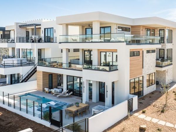914 SAPPHIRE SKY LN , St. George, UT 84790
