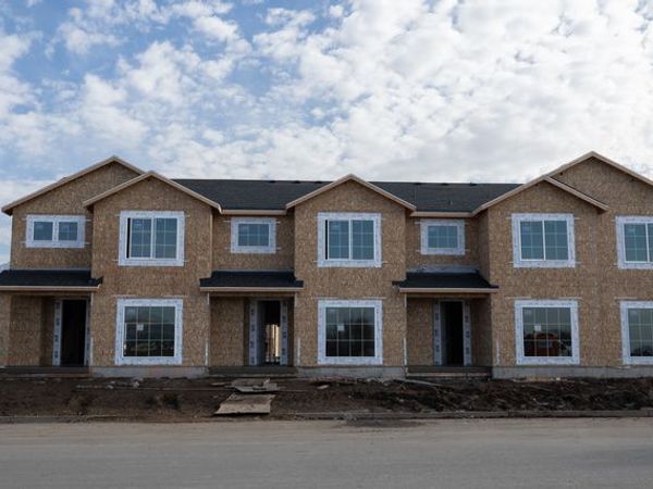 512 W 1875 N, Harrisville, UT 84404