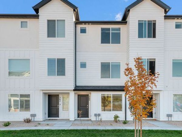 312 E 1275 S, Unit 112, Harrisville, UT 84404