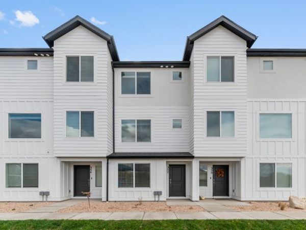 290 E 1275 N, Unit 106, Harrisville, UT 84404