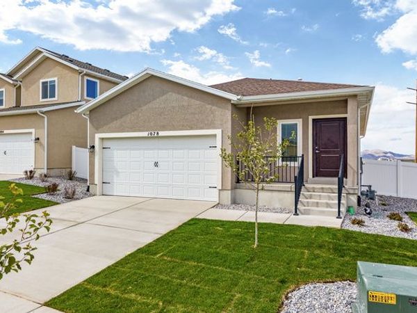 1131 VEGAS ST W, Grantsville, UT 84029