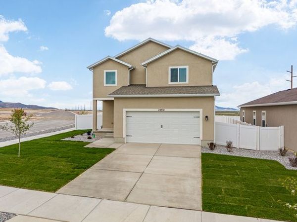 1097 VEGAS ST W, Grantsville, UT 84029