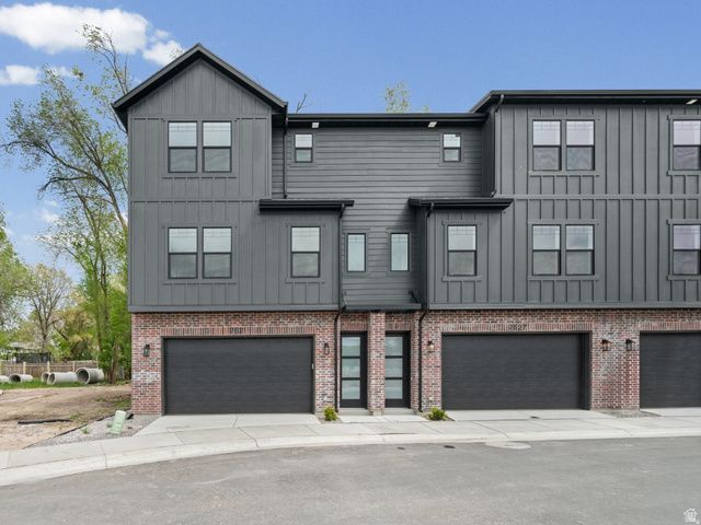 7649 S 300 E, Sandy, UT 84047 Main Photo
