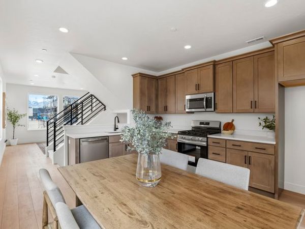 11039 S FREESTONE RD, Unit 129, South Jordan, UT 84009