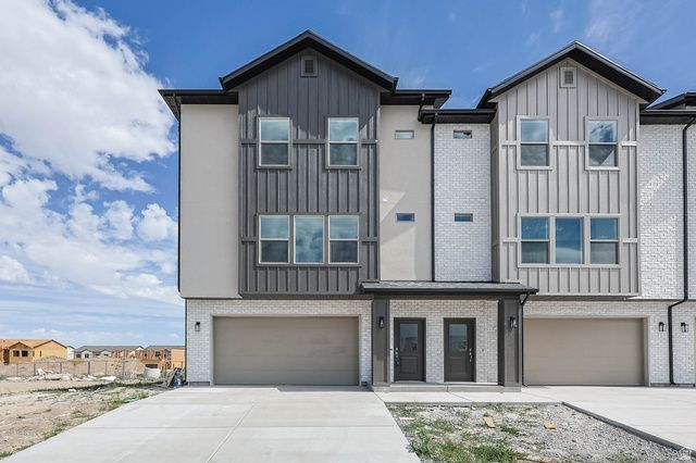 646 W Caroles Way, Unit 5, Tooele, UT 84074 Main Photo