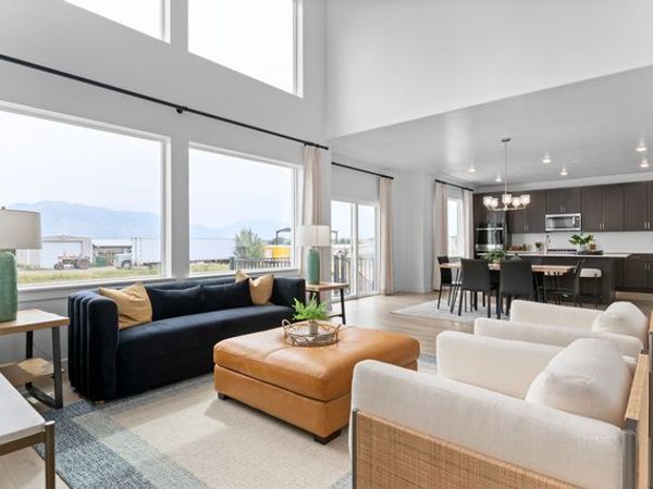 4192 W 1575 S, Unit 202, West Weber, UT 84401