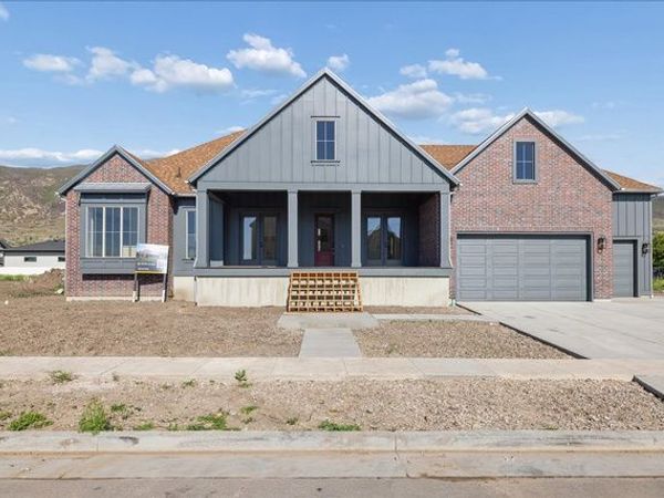 587 S DANIEL DR , Unit 817, Farmington, UT 84025