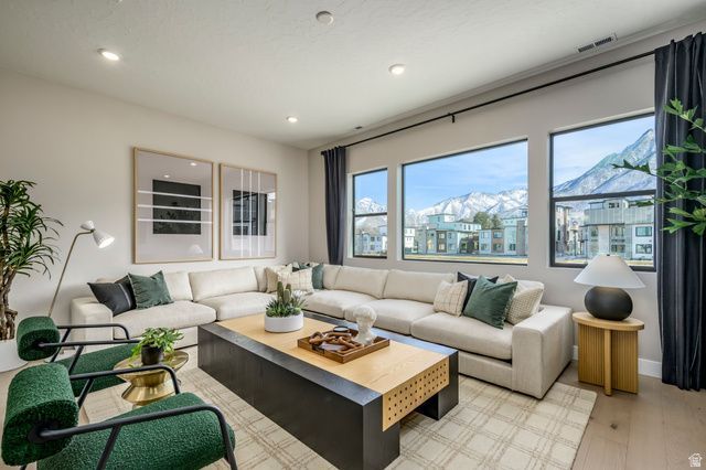 2006 E Wilshire Rd , Unit 8, Holladay, UT 84117 Main Photo