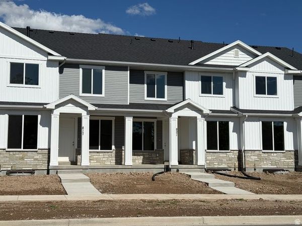 821 S 270 E, Unit 5, Smithfield, UT 84335
