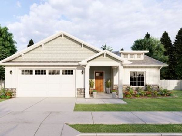 69 N 850 W, Hyrum, UT 84319