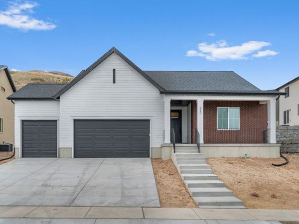 1527 S 4125 W, Unit 109, West Weber, UT 84401