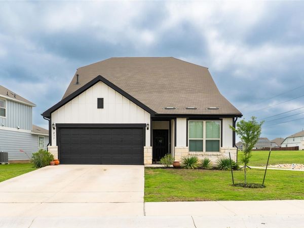 237 Sand Lily LN, Georgetown, TX 78626