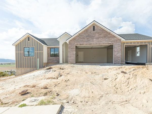 3256 W KINGSBURY DR , Cedar City, UT 84720