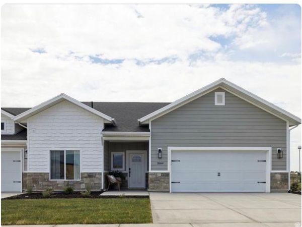 2543 S 2430 W, Unit 511, Syracuse, UT 84075