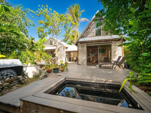 816 Johnson Lane, KEY WEST, FL 33040