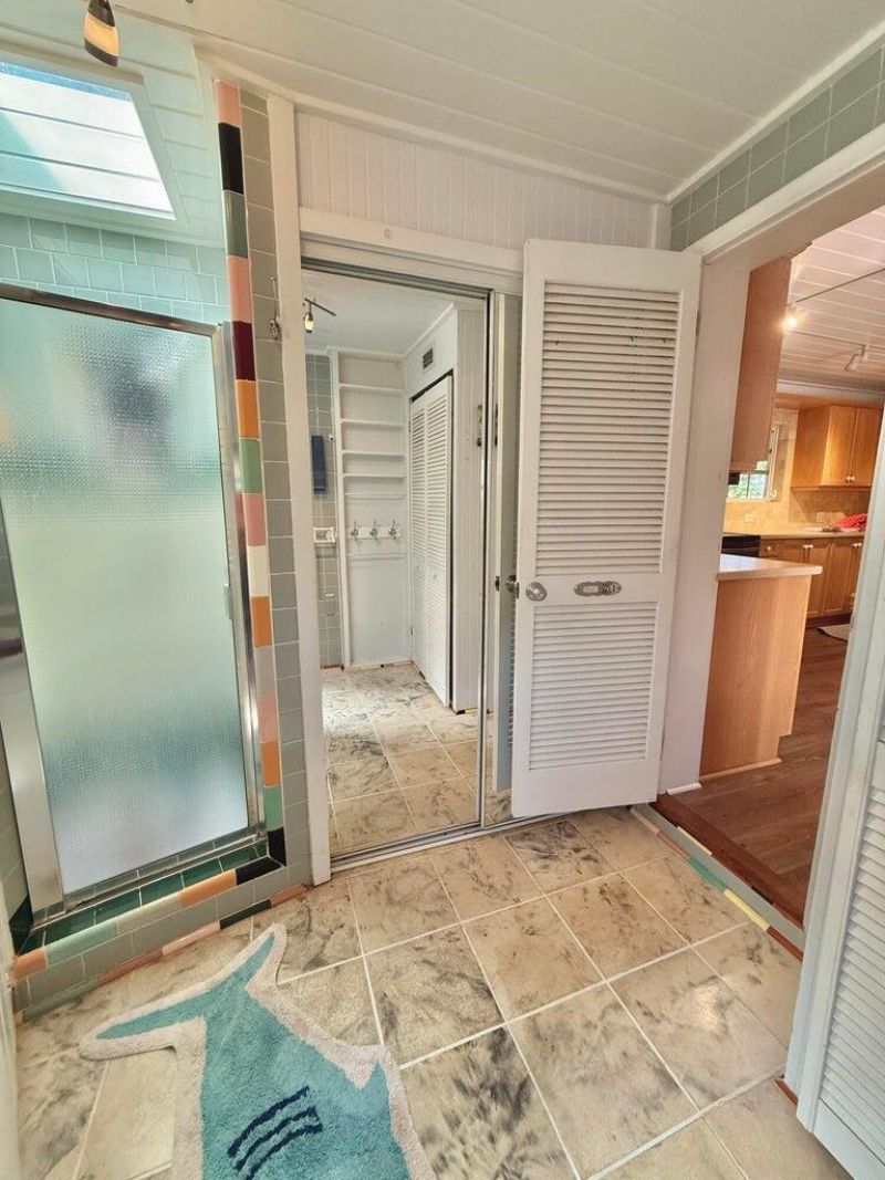 111 N Bay Harbor Drive, Key Largo, FL 33037 Photo