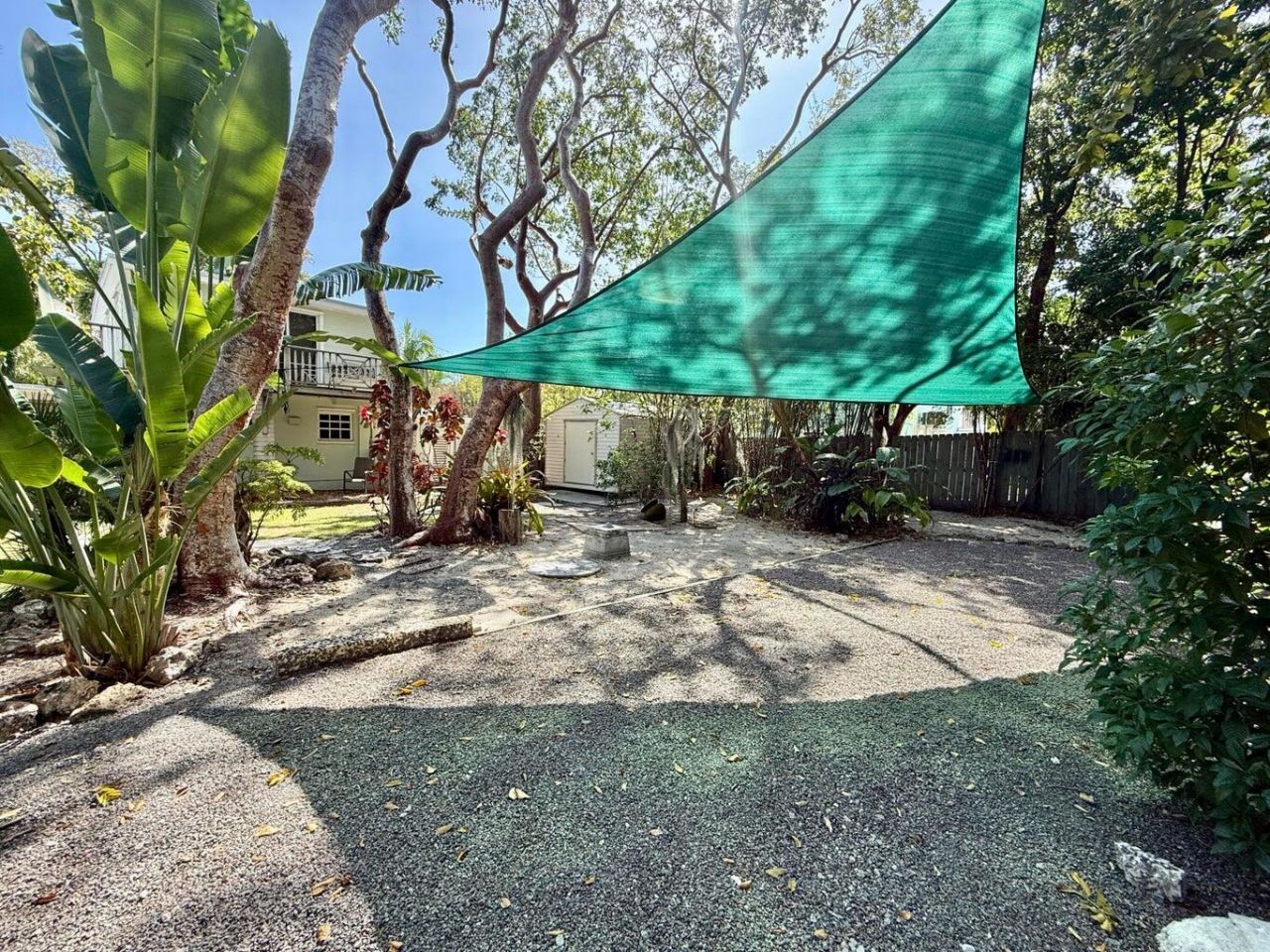 111 N Bay Harbor Drive, Key Largo, FL 33037 Photo