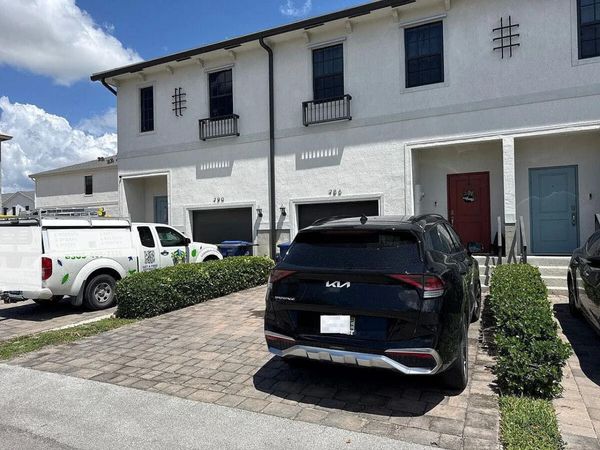 786 SW 12th Street, OTHER, FL 33034