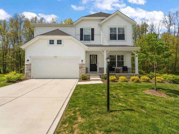 2304 Dunewood Street, Portage, IN 46368