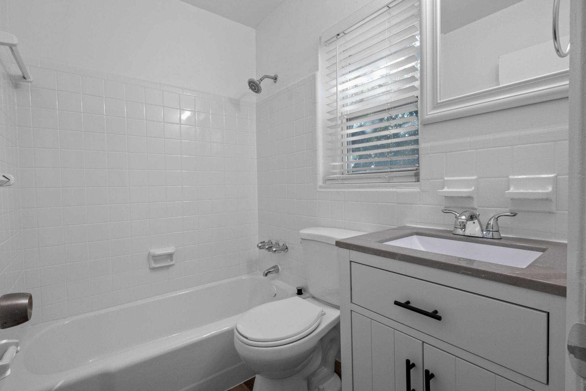 1801 NE 56th Street, Unit 7, Fort Lauderdale, FL 33308 Photo