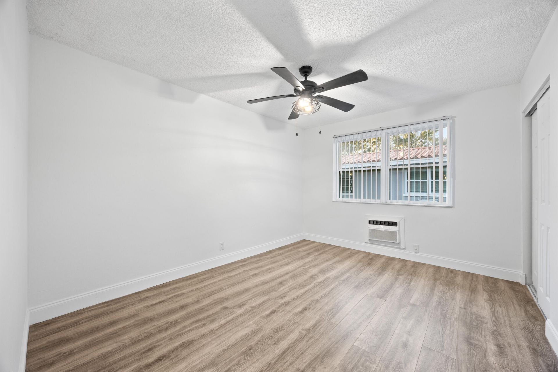 1801 NE 56th Street, Unit 7, Fort Lauderdale, FL 33308 Photo