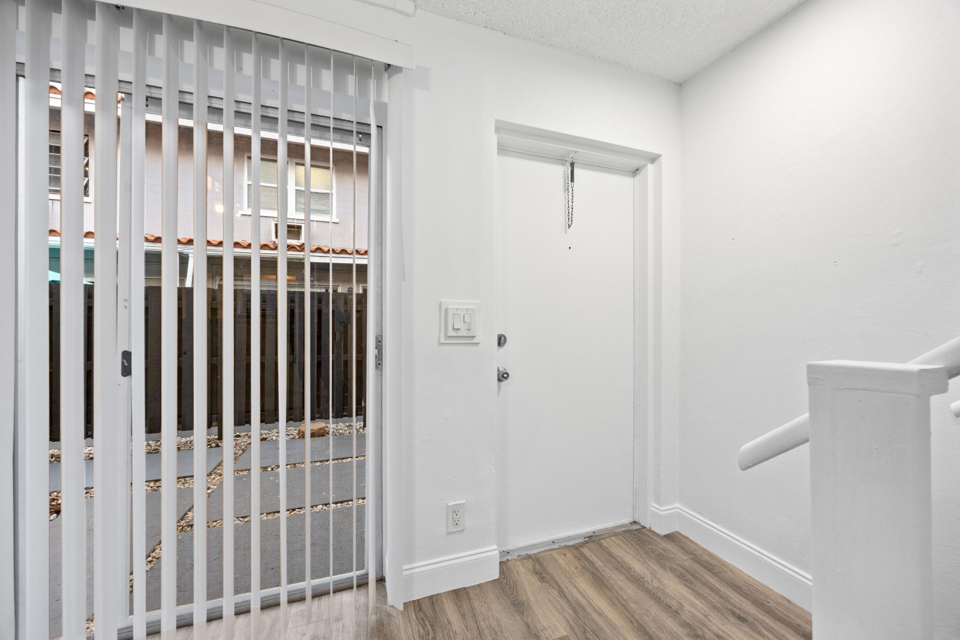 1801 NE 56th Street, Unit 7, Fort Lauderdale, FL 33308 Photo