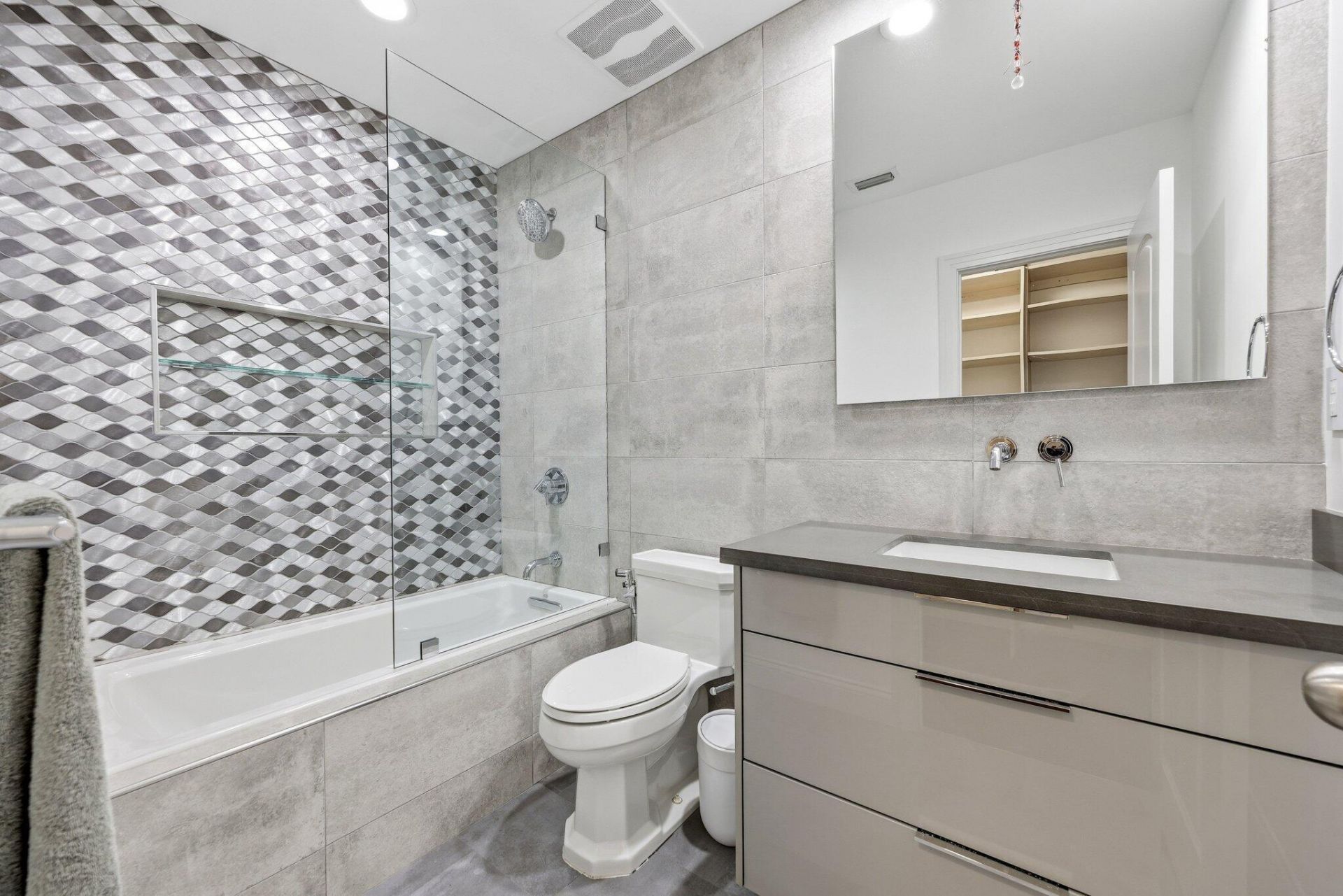 2835 Polo Island Drive, Unit H104, Wellington, FL 33414 Photo