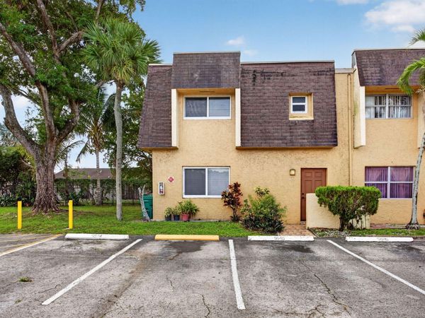 5646 Blueberry Court, Unit 23, Lauderhill, FL 33313