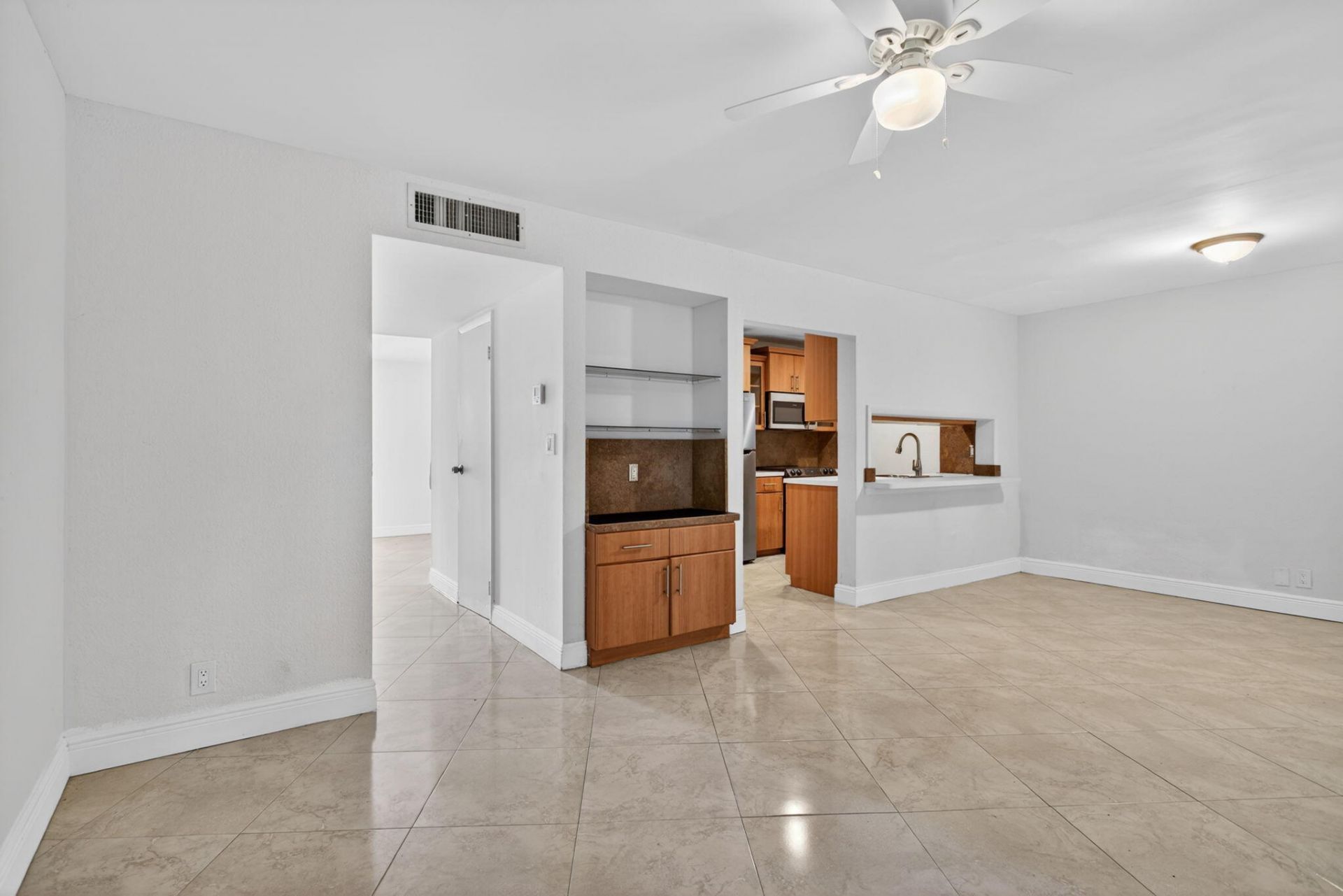 5646 Blueberry Court, Unit 23, Lauderhill, FL 33313 Photo