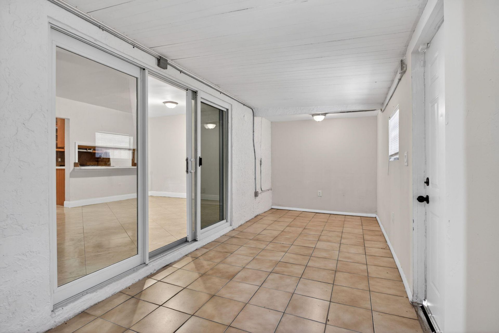 5646 Blueberry Court, Unit 23, Lauderhill, FL 33313 Photo