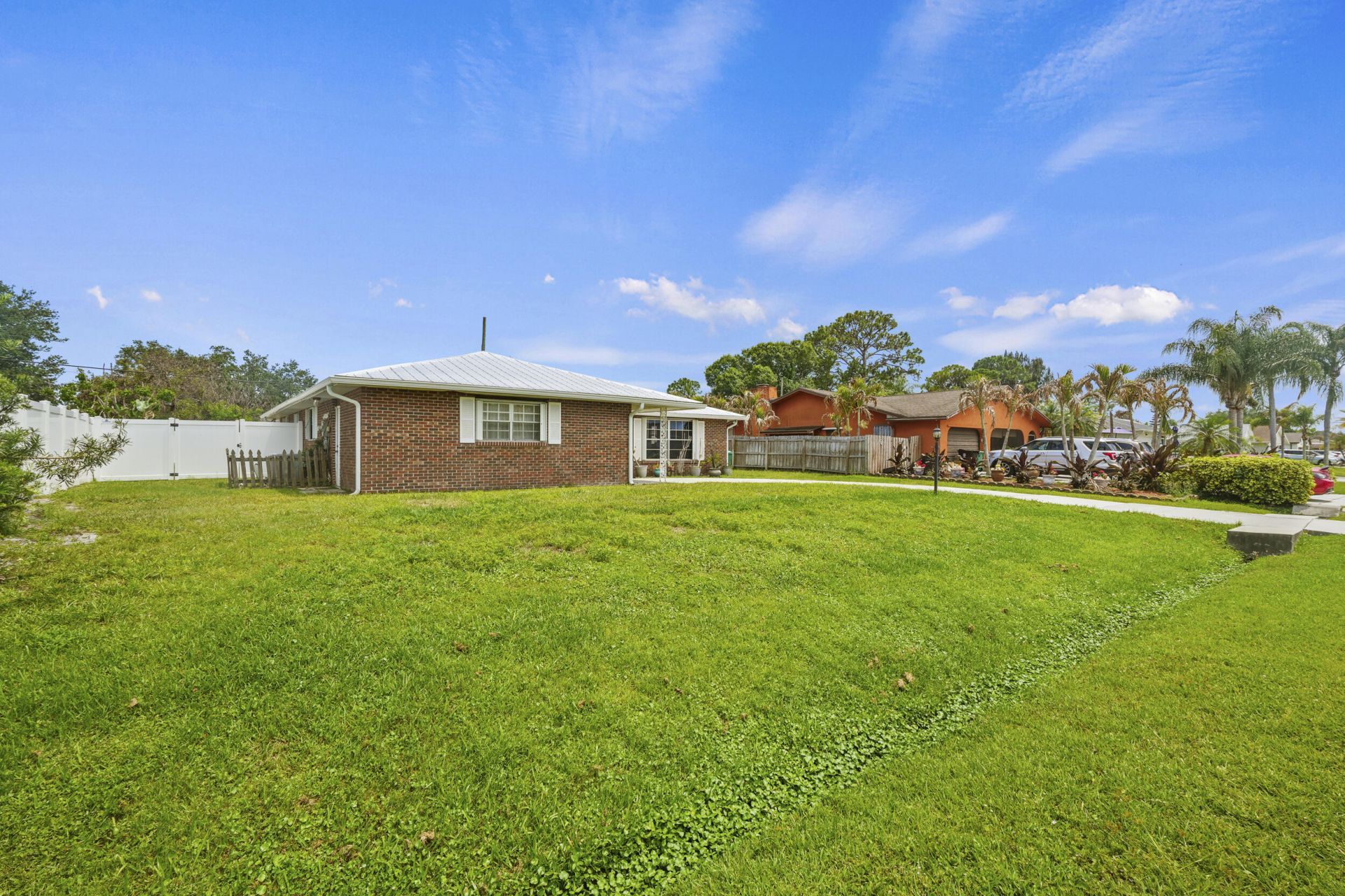 1609 SE Clearmont Street, Port Saint Lucie, FL 34983 Photo