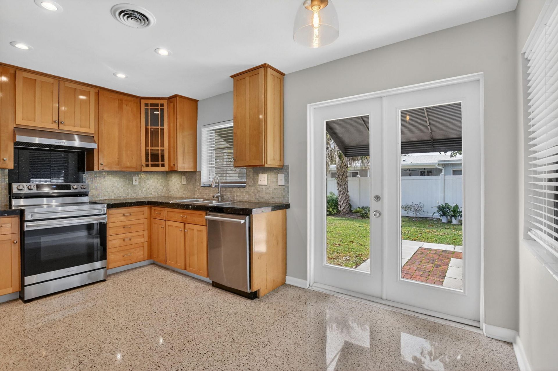 456 NE 28th Terrace, Boca Raton, FL 33431 Photo