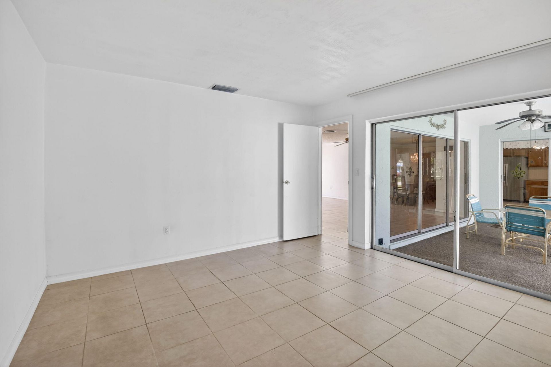 2205 NW 72nd Avenue, Sunrise, FL 33313 Photo