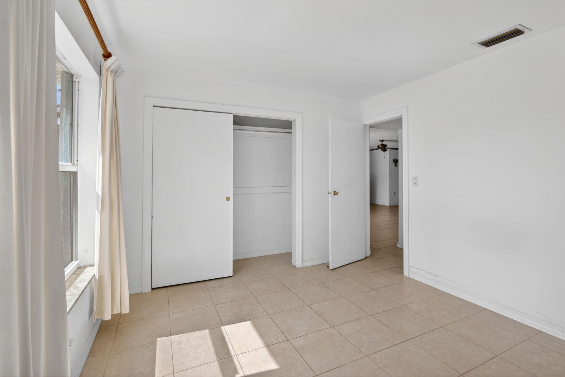 2205 NW 72nd Avenue, Sunrise, FL 33313 Photo