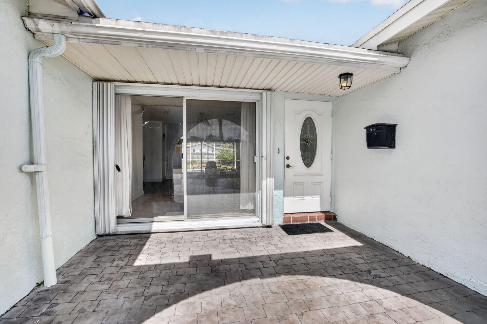 2205 NW 72nd Avenue, Sunrise, FL 33313 Photo