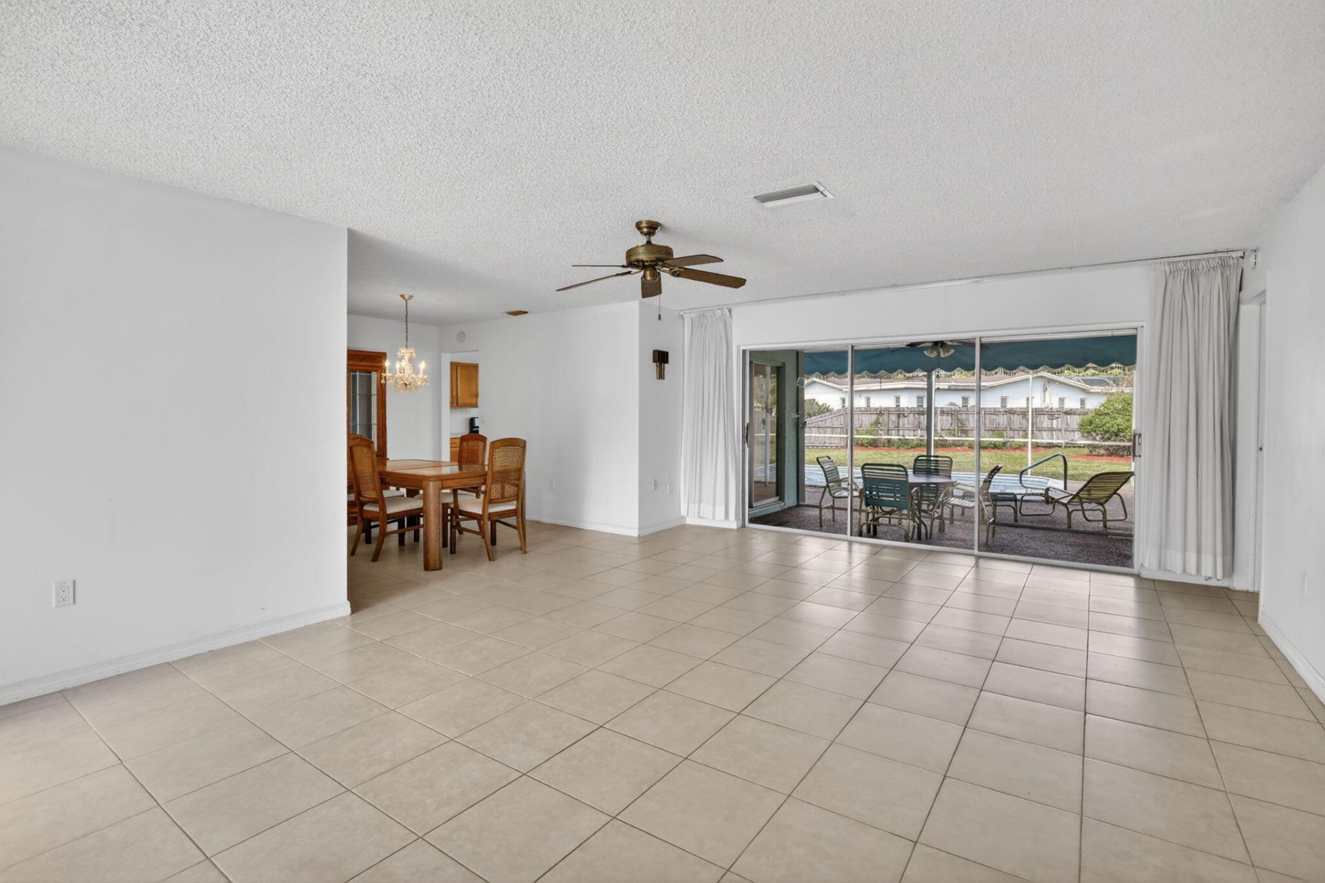 2205 NW 72nd Avenue, Sunrise, FL 33313 Photo