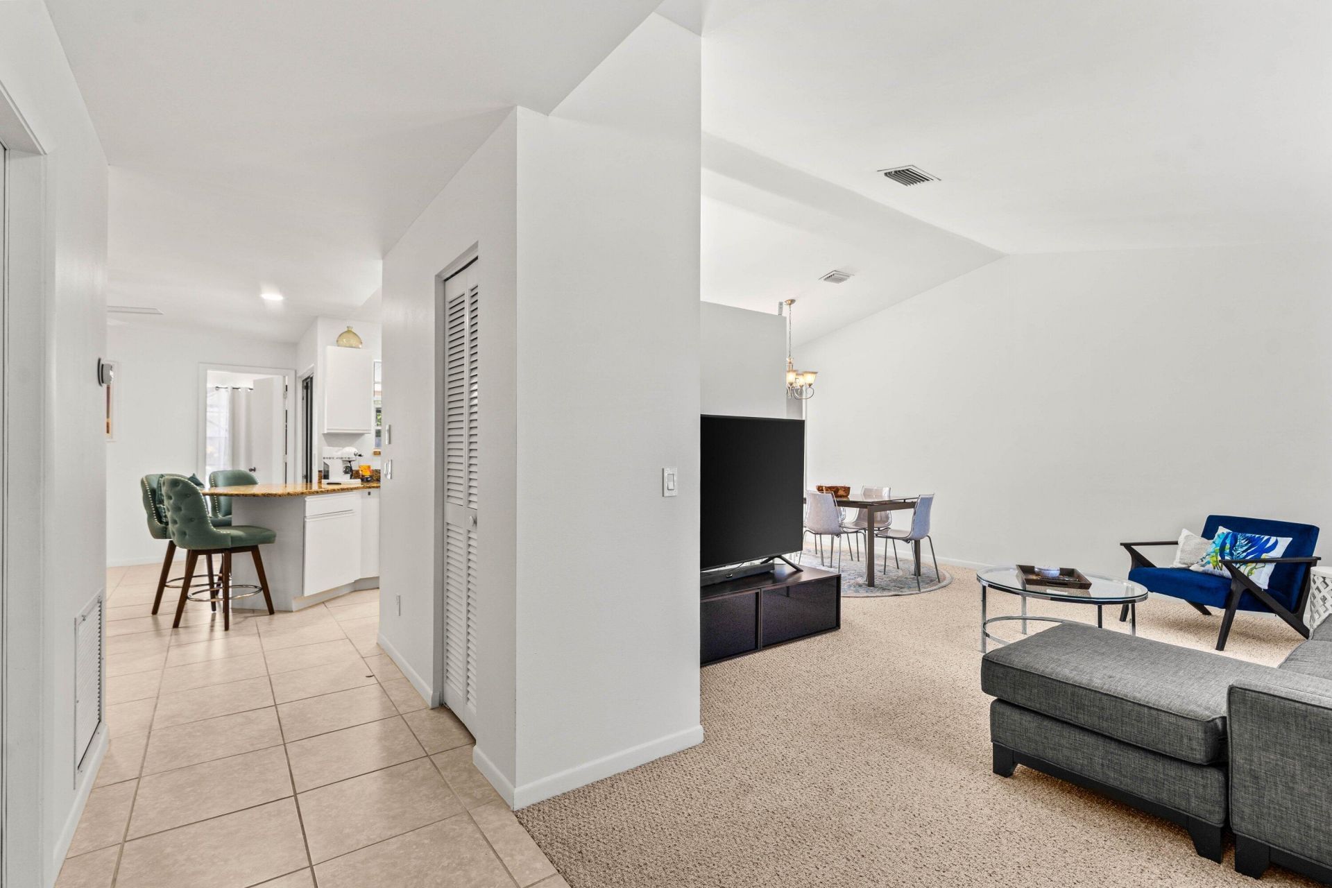 2814 SE Melaleuca Boulevard, Port Saint Lucie, FL 34952 Photo