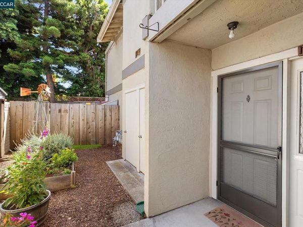 894 Lewelling Blvd, Unit 17, San Leandro, CA 94579