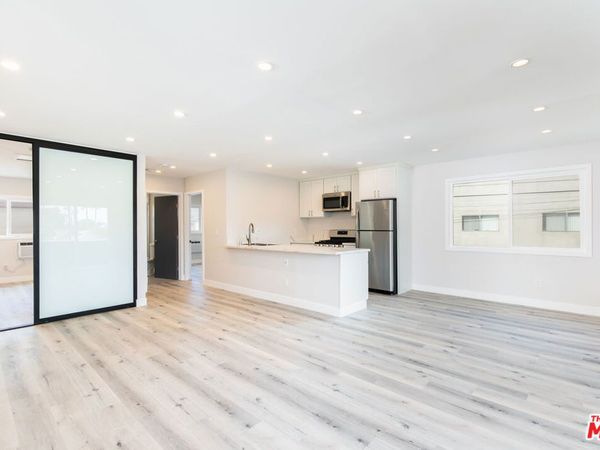 3872 Bentley Avenue, Unit C, Culver City, CA 90232
