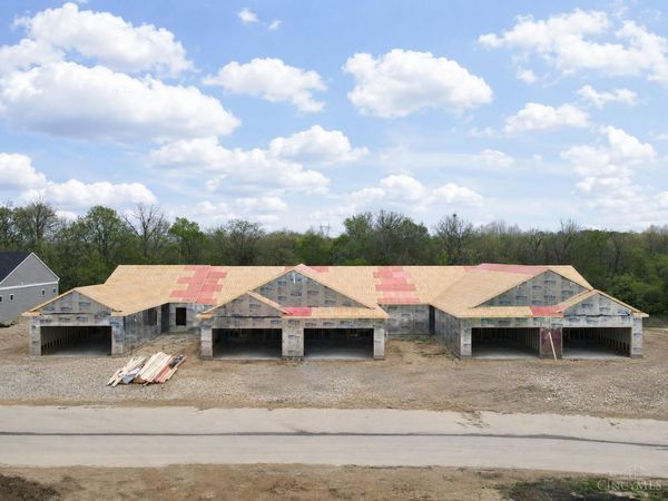 6853 Traditions Street, Unit 32, Middletown, OH 45044