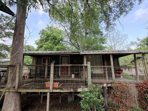 2105 Pascagoula River Drive, Lucedale, MS 39452