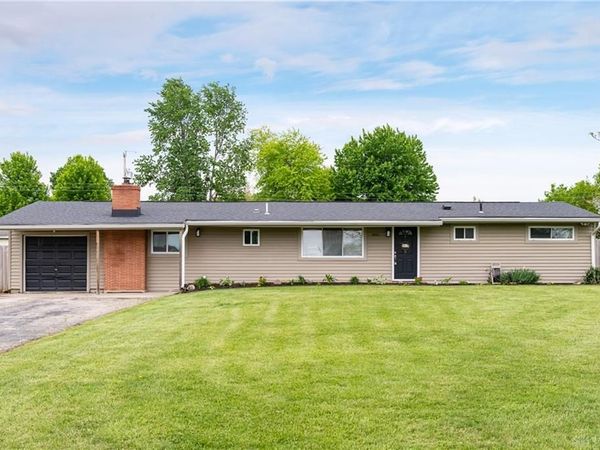 4051 Rosehill Drive, Beavercreek, OH 45431
