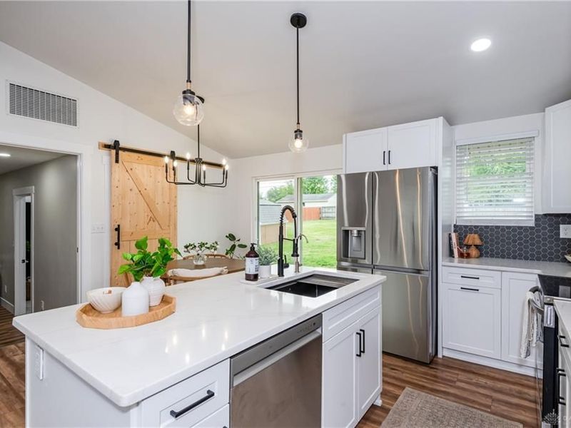4051 Rosehill Drive, Beavercreek, OH 45431 Photo 11